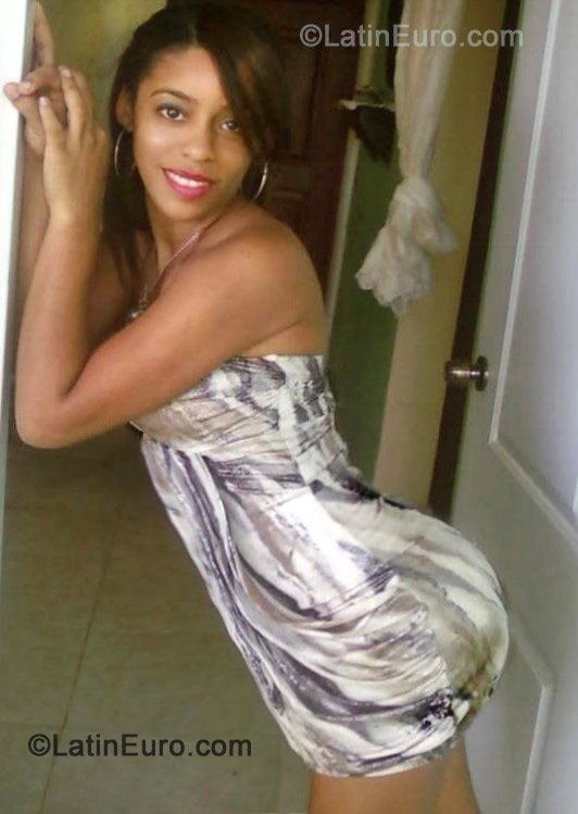 Date this young Dominican Republic girl Marleny from Santiago DO13471