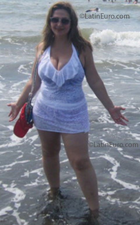 Date this cute Colombia girl Lucidey from Tulua CO12033