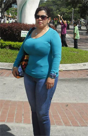 Date this young Colombia girl Ruby from Cali CO12545