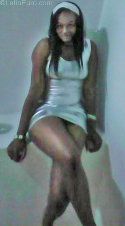 Date this stunning Colombia girl Ana milena from Bogota CO17245