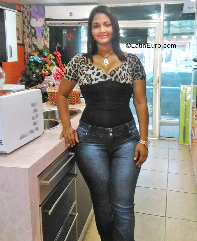 Date this young Venezuela girl ANGELES3 from Maturin VE1129