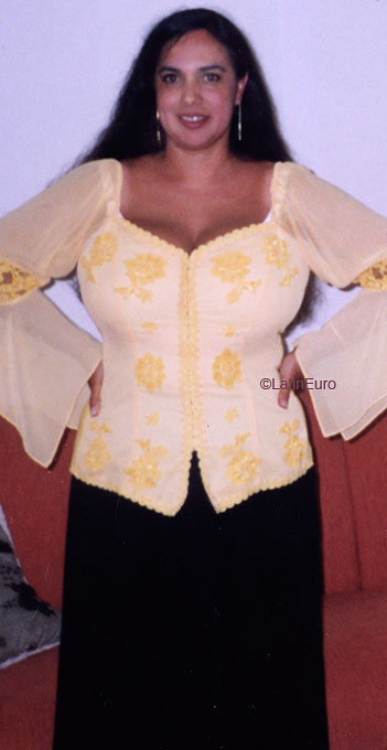 Date this sultry Brazil girl Iara from PORTO ALEGRE B6365