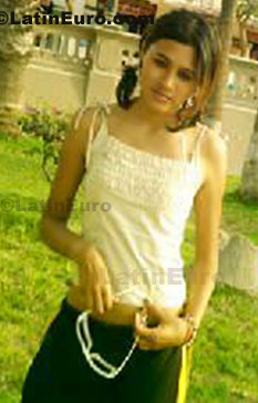 Date this sensual Peru girl Claudia from Lima N-1016