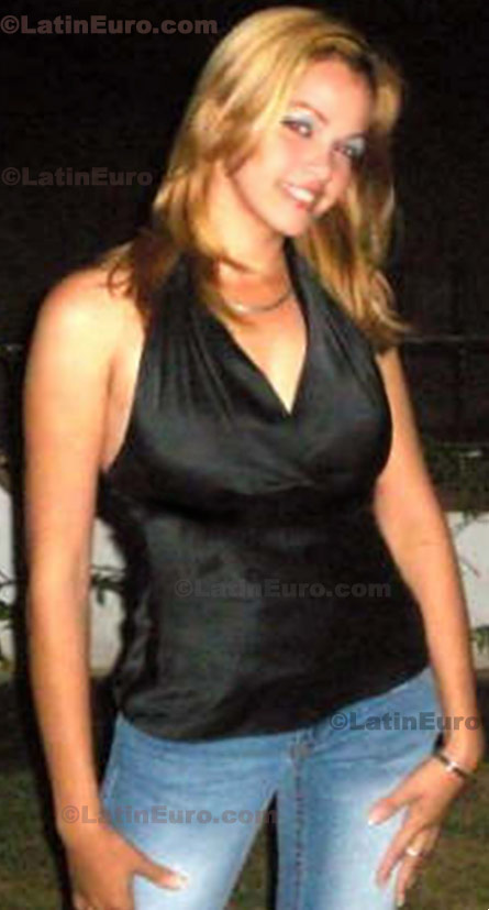 Date this gorgeous Dominican Republic girl Miguelina from Barahona N-1244