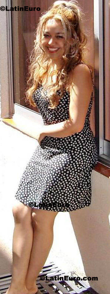 Date this charming Mexico girl Lizeth from Mexico City N-1326