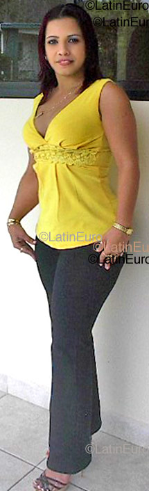 Date this foxy Panama girl Ericka from  N-224