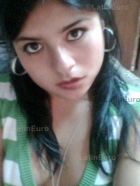 Date this beautiful Peru girl Maria from Lima N-433