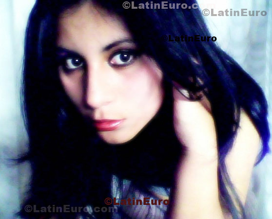 Date this cute Peru girl Nataly from Cajamarca N-975