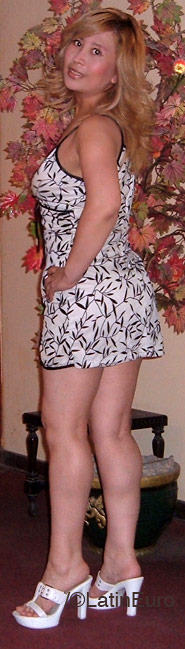 Date this attractive Peru girl Maria from Lima N1323