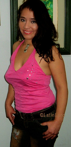 Date this hot Peru girl Monica from Ica N2195