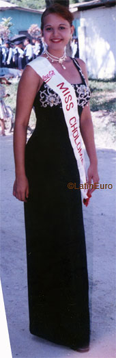 Date this pretty Honduras girl Denis from Choloma N2654