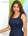 tall Peru girl  from Trujillo N-225