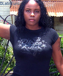 good-looking Jamaica girl  from  N673