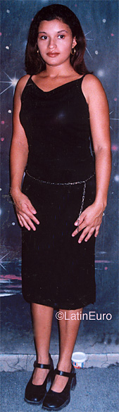 Date this lovely Honduras girl Iris from Choloma N3872