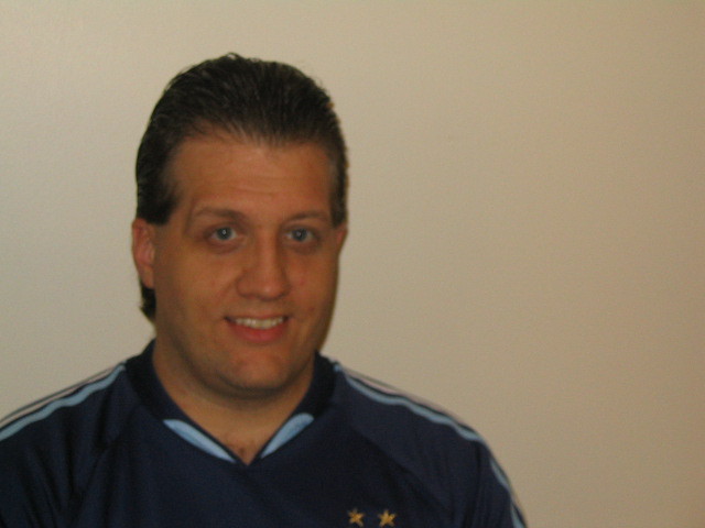 Date this charming Brazil man Edward from Rio de Janeiro US1289