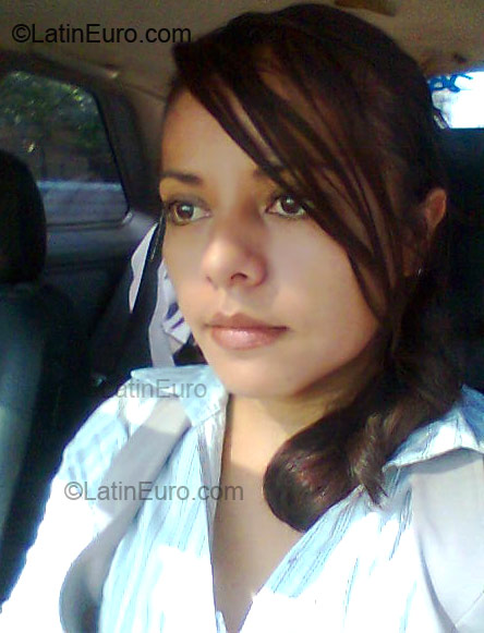 Date this charming Mexico girl Maggy from Tamaulipas MX64