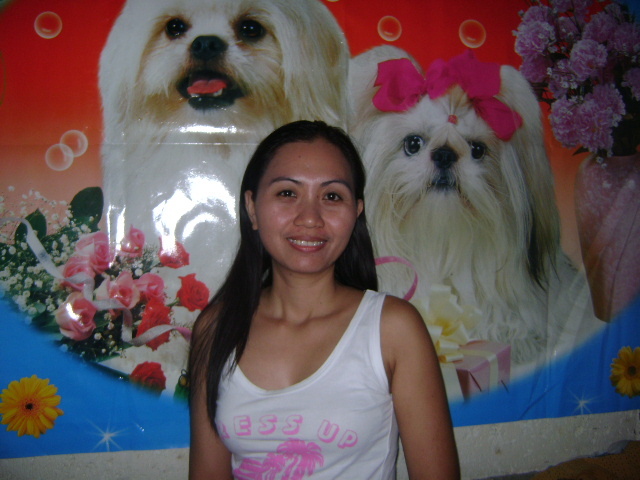 Date this happy Philippines girl Lilibeth from Tagbilaran PH178