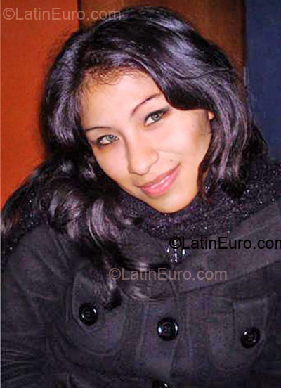 Date this voluptuous Peru girl Elizabeth from  PE145
