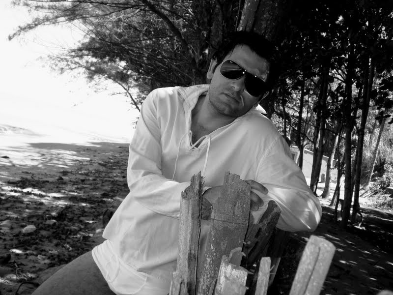 Date this georgeous Brazil man Marmams from Vitoria BR2514