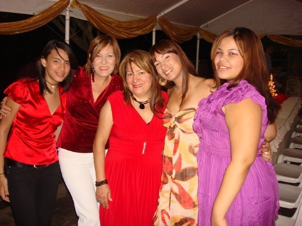 Date this nice looking Puerto Rico girl Melissa from Moca PR42