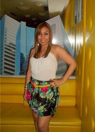 Date this delightful Panama girl Nilena from Panama PA17