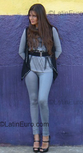 Date this fun Peru girl Johana from Lima PE303