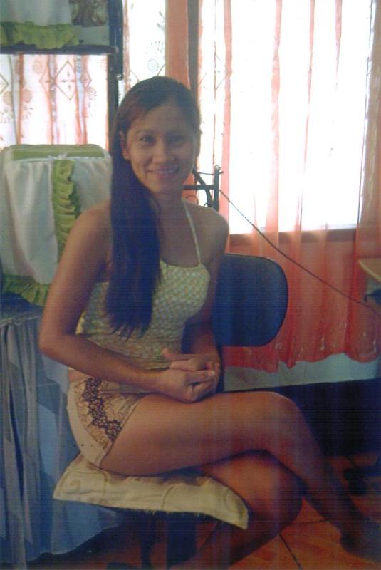 Date this attractive Philippines girl Migueline from Iligan City PH330