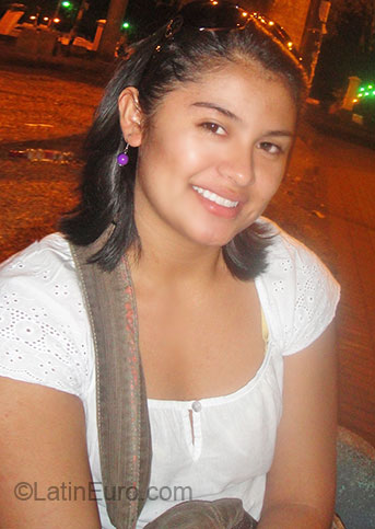 Date this sultry Costa Rica girl Keylin from Alajuela CR37