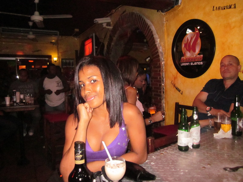 Date this sultry Dominican Republic girl Anyela from Punta Cana DO6381