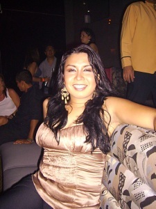 Date this nice looking United Kingdom girl Lara from London GB471