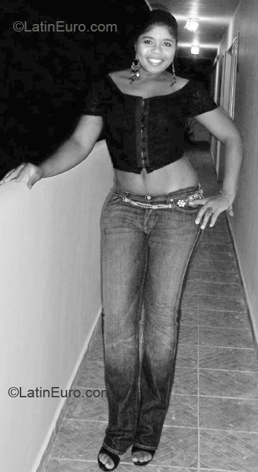 Date this gorgeous Dominican Republic girl Nelfa from Punta Cana DO6999