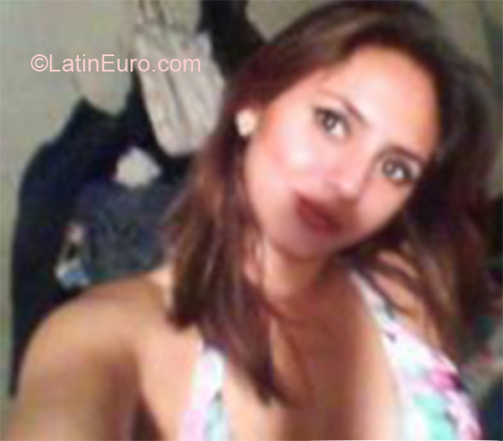 Date this attractive Ecuador girl Cinthya from Manta EC96