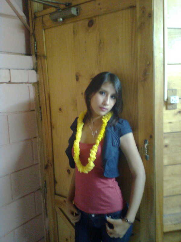 Date this funny Peru girl Oliny from Trujillo PE490