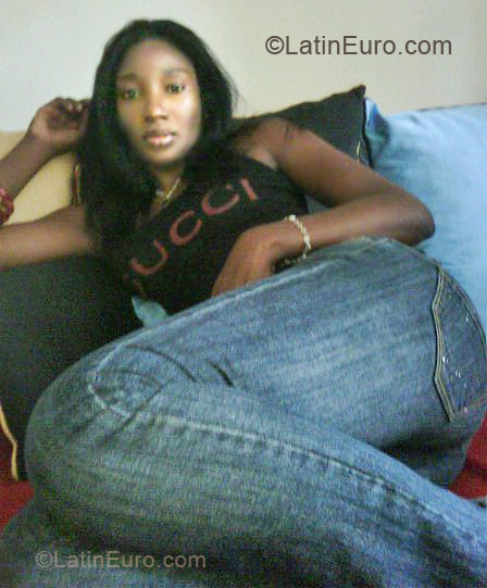 Date this charming Jamaica girl DG from Montego Bay JM287