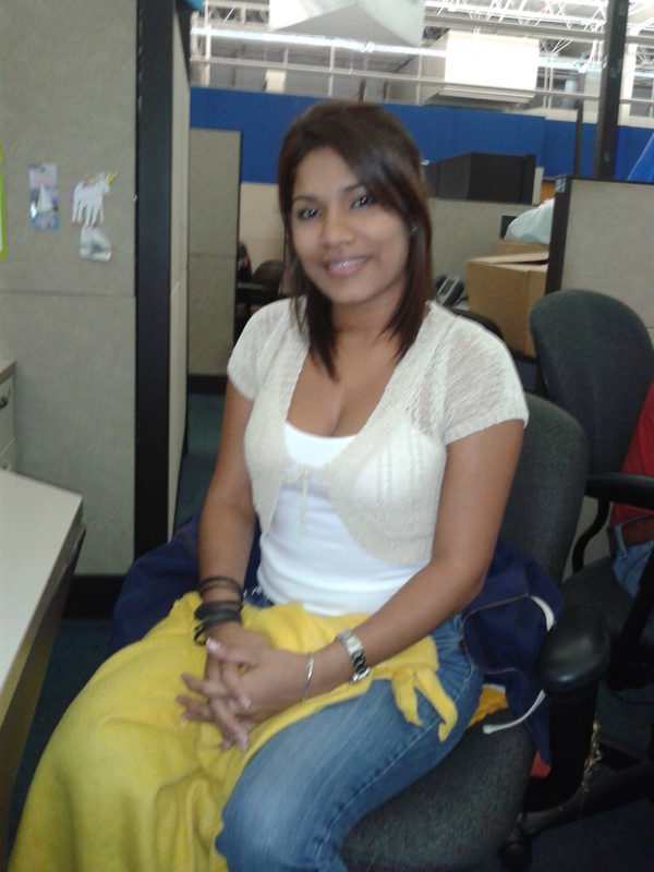 Date this funny Panama girl Sughy from Panama PA152