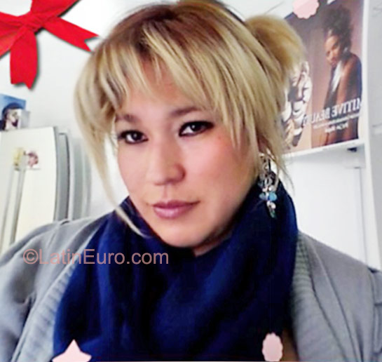 Date this charming Mexico girl Naye from Toluca MX450