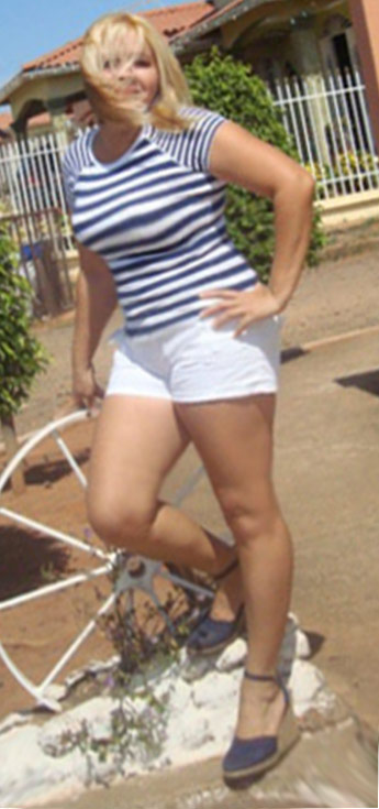 Date this young Panama girl Lydna from Cocle PA204