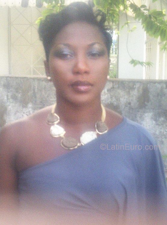 Date this exotic Jamaica girl Tamar from Kingston JM404