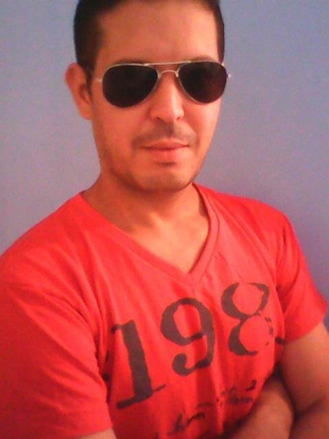 Date this georgeous Brazil man Edizio from Sao Paulo BR6479