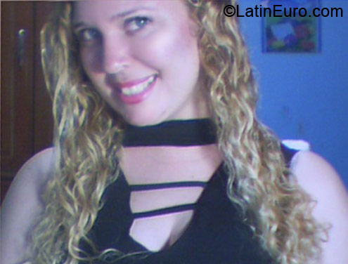 Date this hot Brazil girl Monica from Belem BR9417