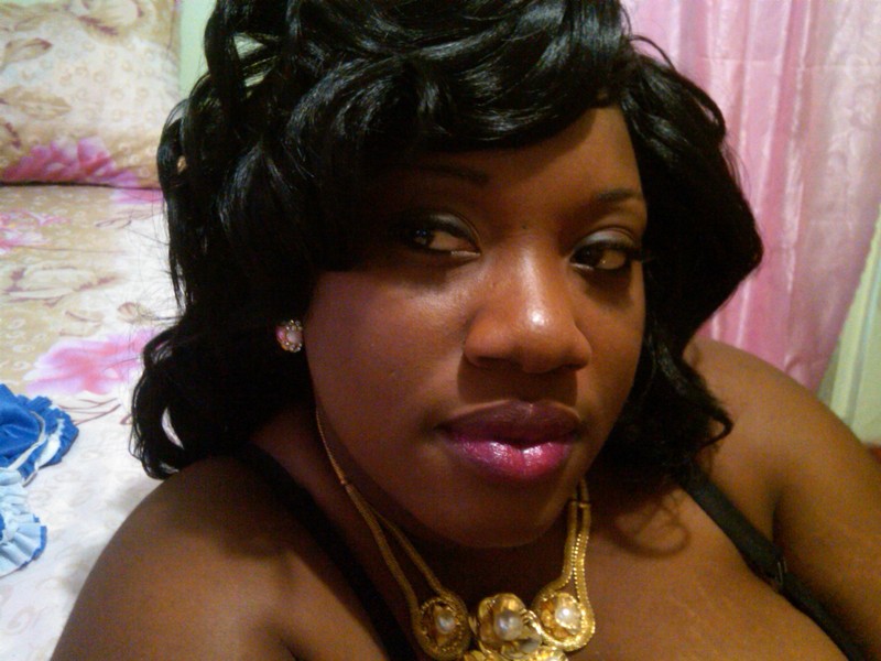 Date this georgeous United States girl Ms.Altitude from Queens US12691