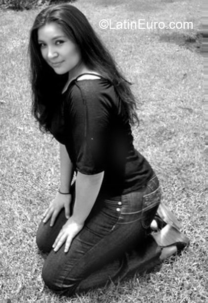 Date this pretty Mexico girl Aby31 from Guadalajara MX712