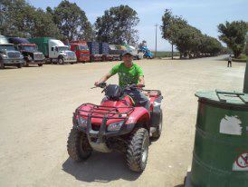 Date this nice looking Peru man Jhonatan from Lima PE582