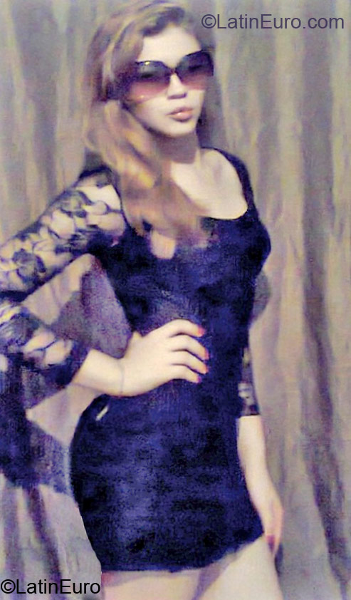 Date this voluptuous Brazil girl  from Manaus BR6776
