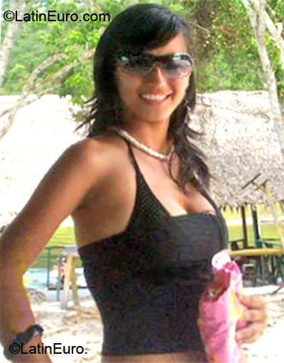 Date this hot Peru girl Atenea from Lima PE706