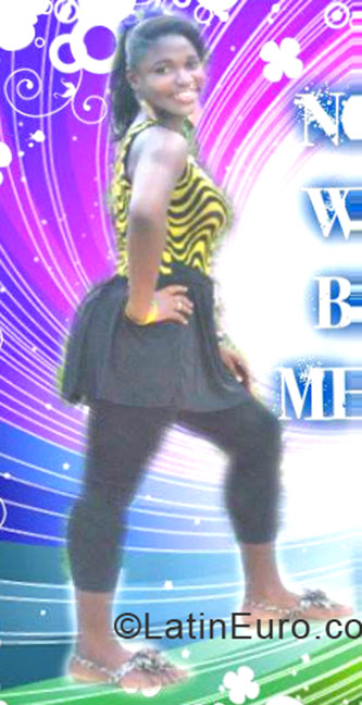 Date this pretty Jamaica girl J.nelly from Kingston JM749