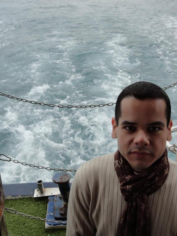 Date this georgeous Brazil man Thiago from Rio De Janeiro BR7275