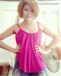 georgeous Philippines girl April from Manila PH527