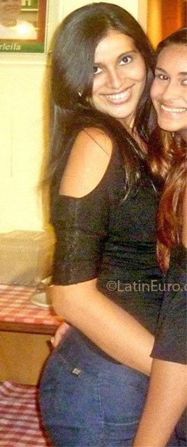 Date this athletic Brazil girl Erica from Manaus BR7322