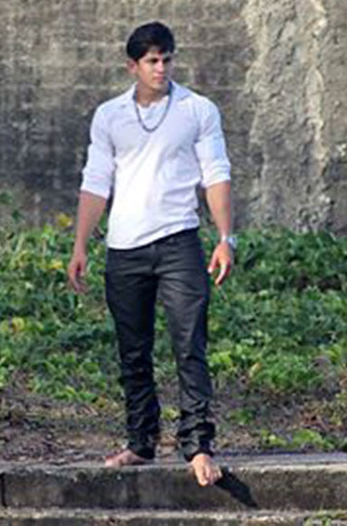 Date this hard body Brazil man Aurino from Natal BR7418